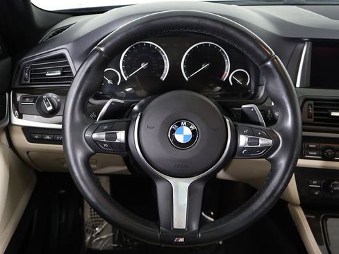 Used 2014 BMW 550i xDrive Sedan AWD/4WD image 43