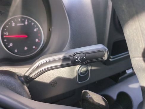 Used 2024 Mercedes-Benz Sprinter 2500 image 21