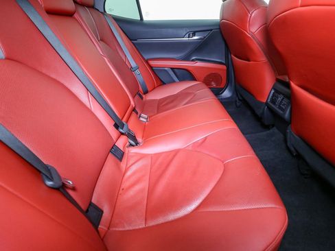 Used 2022 Toyota Camry XSE image 20