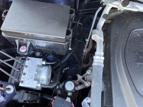 Used 2023 Honda Odyssey Elite image 28