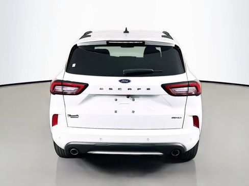 Used 2023 Ford Escape ST-Line w/ Tech Pack #1 image 6
