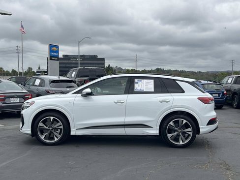 Used 2024 Audi Q4 e-tron Prestige w/ Black Optic Package AWD/4WD image 2