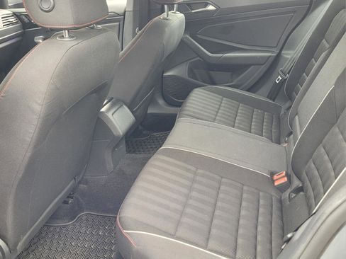 Used 2021 Volkswagen Jetta GLI image 10