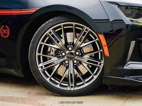 Used 2022 Chevrolet Camaro ZL1 RWD image 45