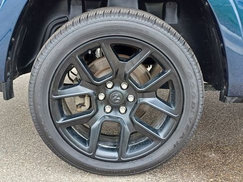 Used 2023 RAM 1500 Limited AWD/4WD image 5
