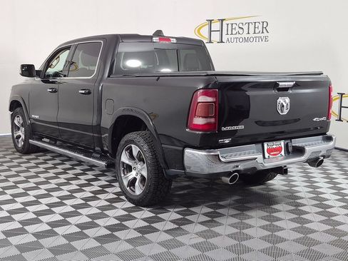 Used 2019 RAM 1500 Laramie AWD/4WD image 5