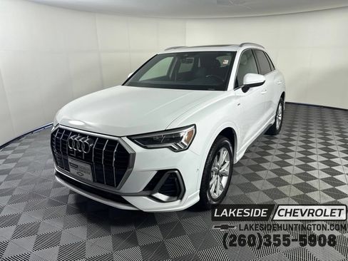 Used 2021 Audi Q3 2.0T Premium Plus w/ Premium Plus Package AWD/4WD image 1
