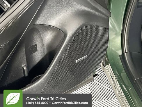 Used 2023 Subaru Forester Touring image 13