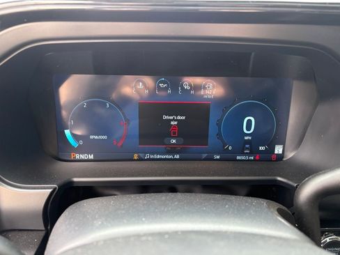 Used 2026 Ford F250 Lariat w/ Black Appearance Package image 17