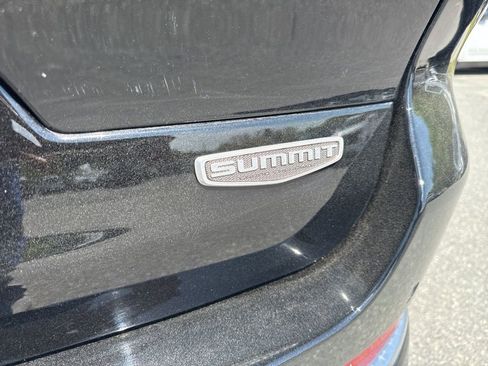 Used 2025 Jeep Grand Cherokee L Summit image 35