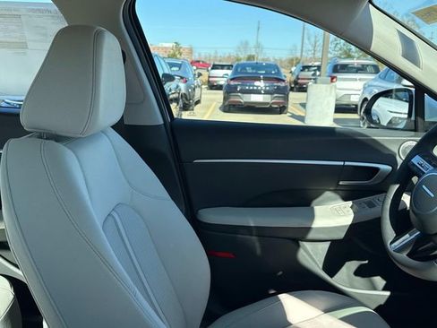 New 2026 Hyundai Sonata SEL FWD image 14