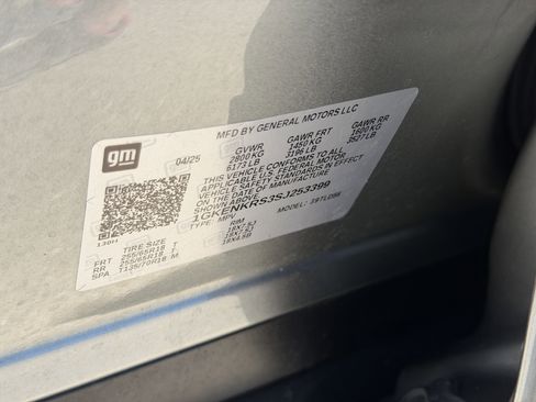 Used 2025 GMC Acadia Elevation image 35