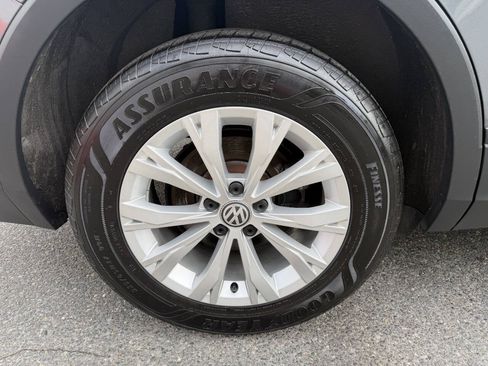 Used 2020 Volkswagen Tiguan S AWD/4WD image 13