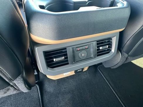 New 2025 Ford F250 Lariat w/ FX4 Off-Road Package image 20