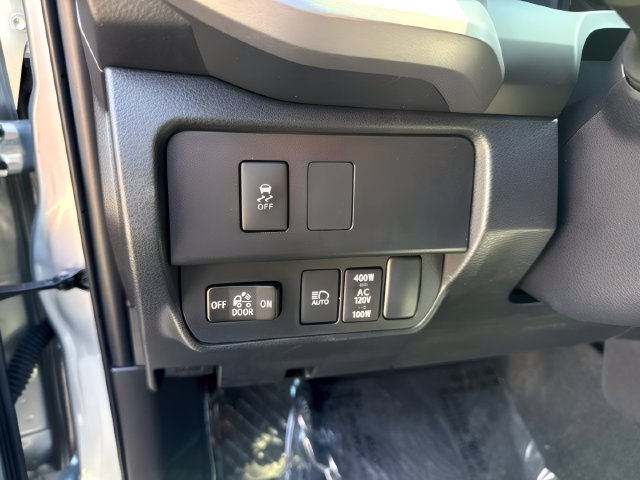 Used 2023 Toyota Tacoma TRD Sport w/ Technology Package AWD/4WD image 16