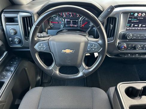 Used 2017 Chevrolet Silverado 1500 LT w/ LT Eassist Package AWD/4WD image 15