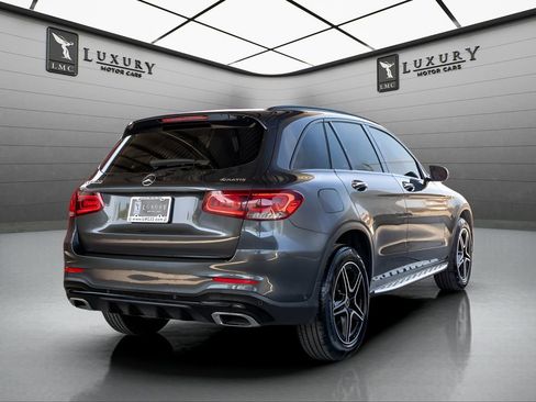 Used 2022 Mercedes-Benz GLC 300 4MATIC image 7