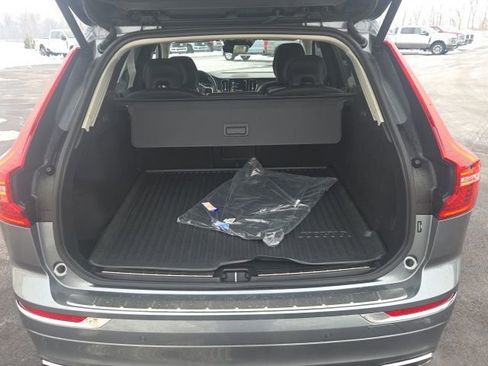 Used 2021 Volvo XC60 T5 Inscription image 16