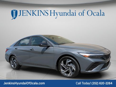New 2026 Hyundai Elantra Sport FWD image 11