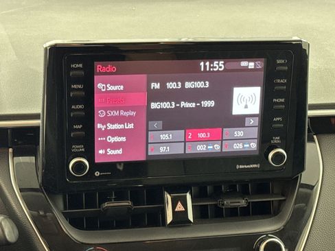 Used 2022 Toyota Corolla LE FWD image 18