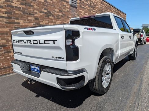 Used 2021 Chevrolet Silverado 1500 Custom w/ LPO, Dark Essentials Package AWD/4WD image 4
