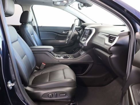 Used 2022 GMC Acadia SLT w/ Technology Package image 22