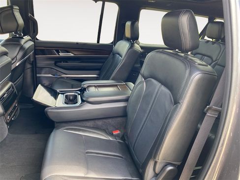 Used 2024 Jeep Grand Wagoneer L 4WD image 13