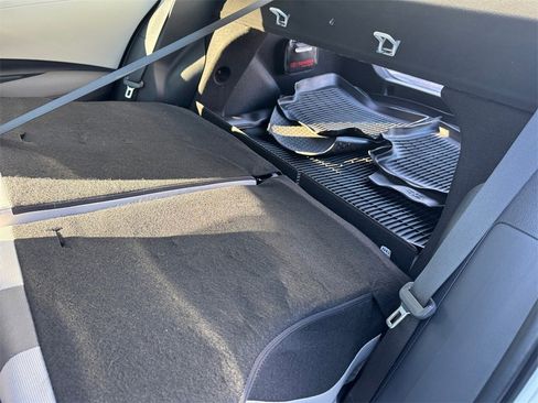 Used 2024 Toyota Corolla LE image 18