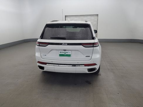 Used 2022 Jeep Grand Cherokee Overland AWD/4WD image 7