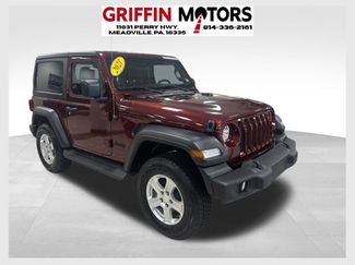 Used 2021 Jeep Wrangler Sport AWD/4WD video 1