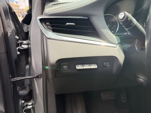 Used 2024 Buick Enclave Premium FWD image 19