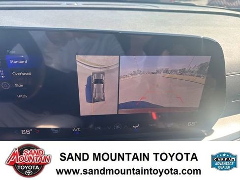 Used 2026 Chevrolet Traverse LT w/ Sun and Wheel Package image 23