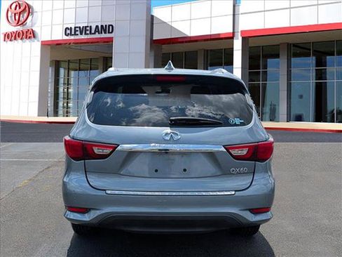 Used 2017 INFINITI QX60 FWD w/ Premium Plus Package image 6