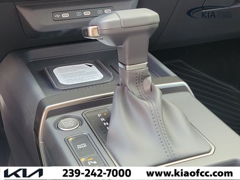New 2027 Kia Seltos S FWD image 30