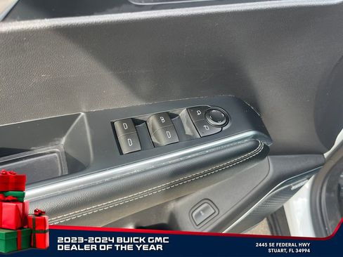 Certified 2025 GMC Acadia Elevation image 13