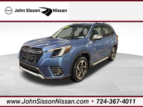 Used 2024 Subaru Forester Touring image 1