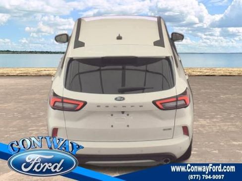 Used 2025 Ford Escape ST-Line Elite w/ Premium Technology Package image 7