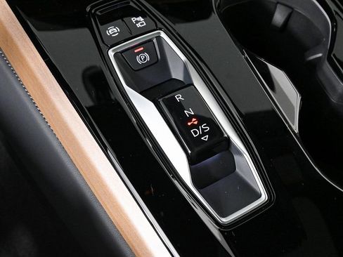 Used 2025 Audi A5 2.0T Premium Plus w/ Premium Plus image 17