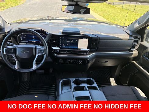 Used 2023 Chevrolet Silverado 1500 RST AWD/4WD image 15