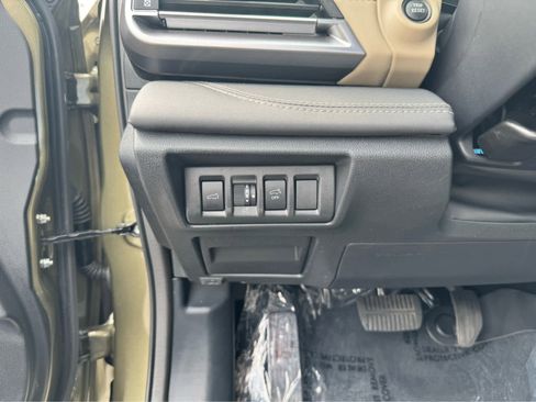 Used 2022 Subaru Outback Limited XT image 22