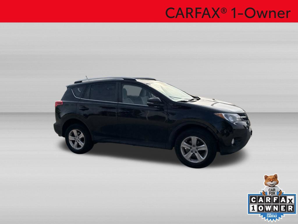 Used 2013 Toyota RAV4 XLE AWD/4WD image 3