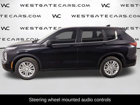 Used 2024 Mitsubishi Outlander ES FWD image 5