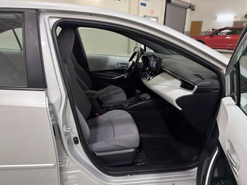 Used 2023 Toyota Corolla SE image 36