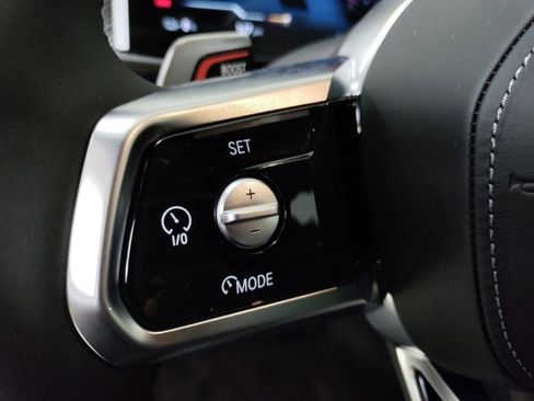 Used 2025 BMW i7 eDrive50 w/ M Sport Package RWD image 14