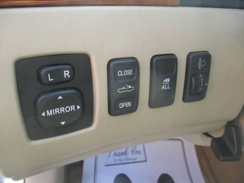 Used 2007 Toyota Solara SE Sport image 14