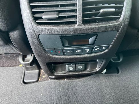 Used 2017 Acura MDX 3.5L image 32