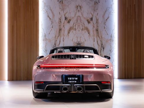 Used 2026 Porsche 911 GTS RWD image 7
