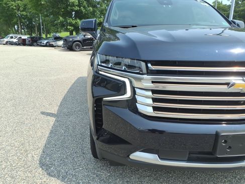 Used 2023 Chevrolet Tahoe High Country AWD/4WD image 3