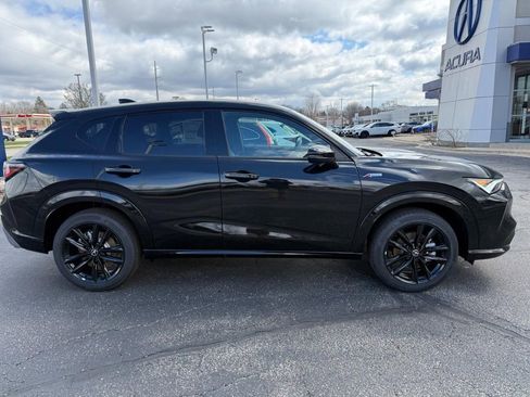 New 2026 Acura ADX A-Spec image 2