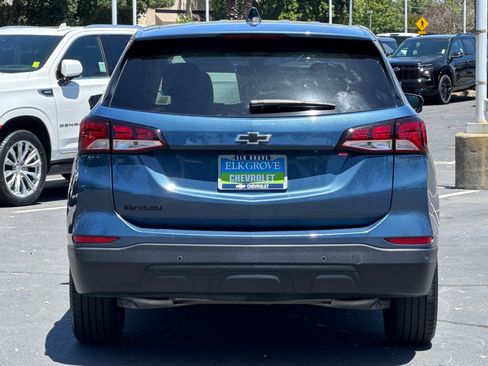 Used 2024 Chevrolet Equinox LS w/ LS Convenience Package FWD image 4